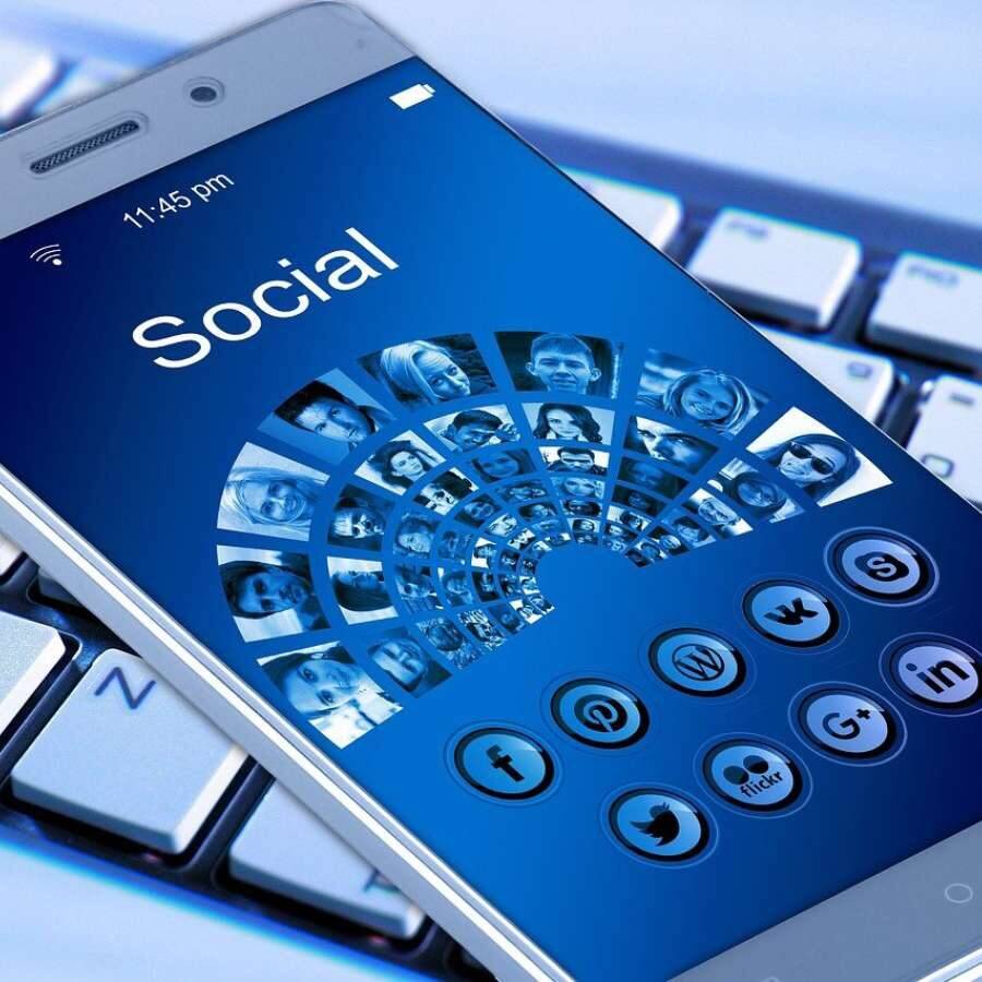 Social Media management edited 900x900 Las Vegas Social Media Management